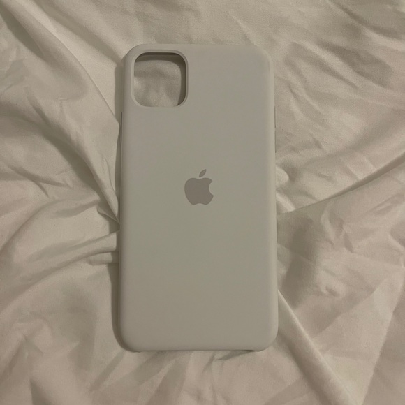 Apple Accessories Iphone 1 Pro Max White Apple Case Poshmark Apple Accessories Iphone 1 Pro Max White Apple Case Poshmark